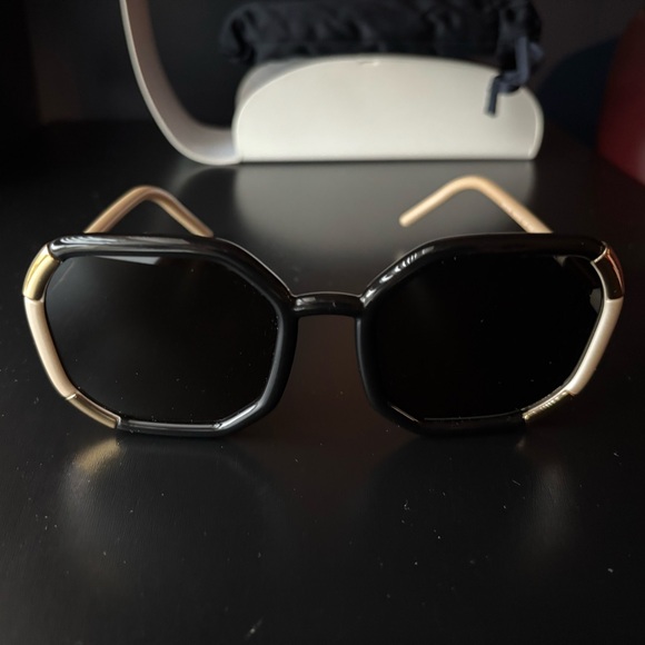 PRADA Black, Cream, Gold Sunglasses PR20SX 02F5S0 - Picture 2 of 12